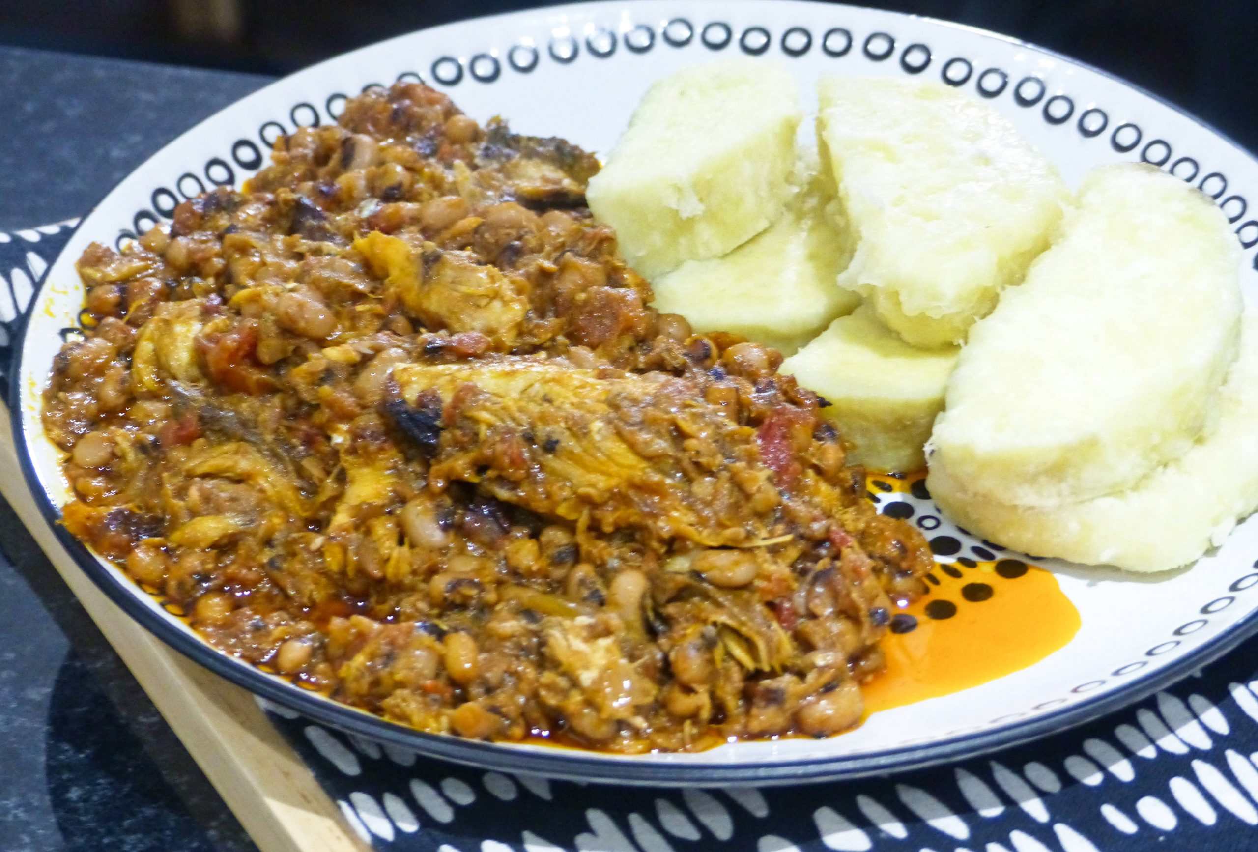 Ghanaian Beans Stew With Mackerel Aftrad Village Kitchen